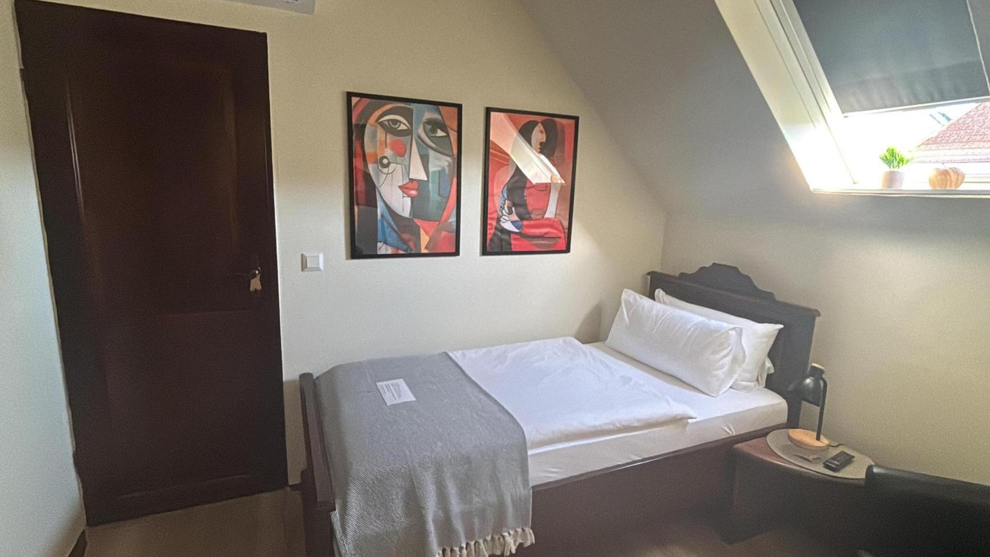 Hotelbetriebe Gueldenhaupt Gmbh Arnsberg Rum bild